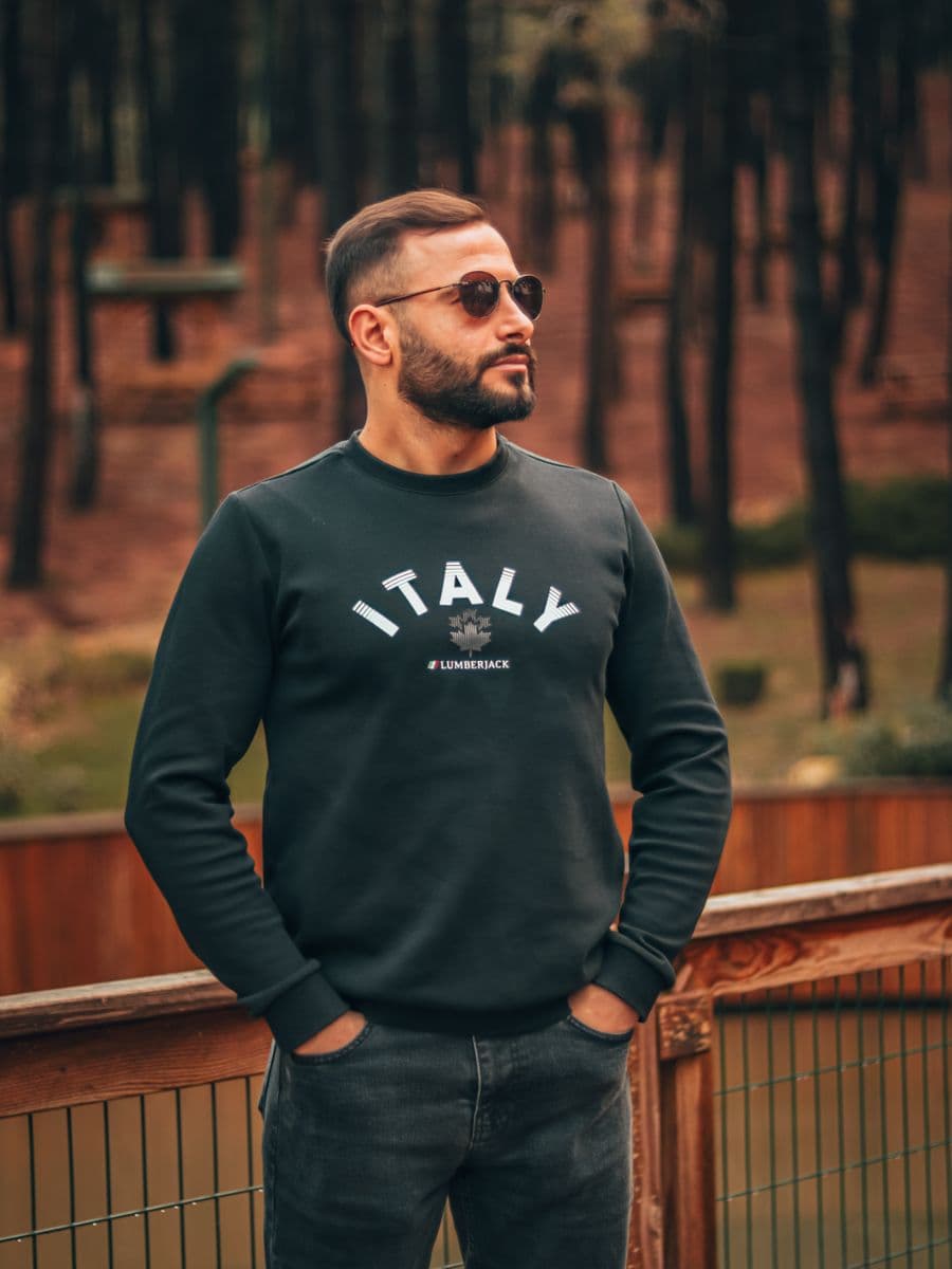 Kapşonlu Sweatshirt